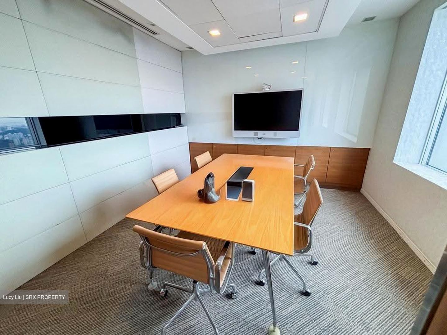 One Raffles Place (D1), Office #636292081